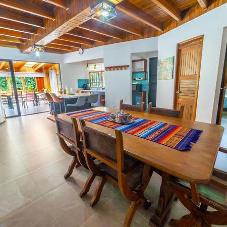 Casa Violeta Home Rentals Монте-Верде Экстерьер фото