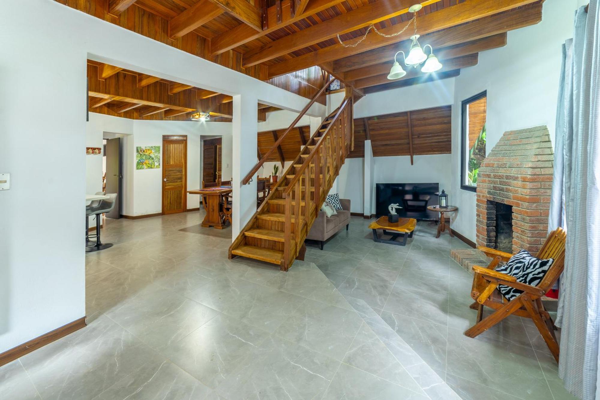 Casa Violeta Home Rentals Монте-Верде Экстерьер фото