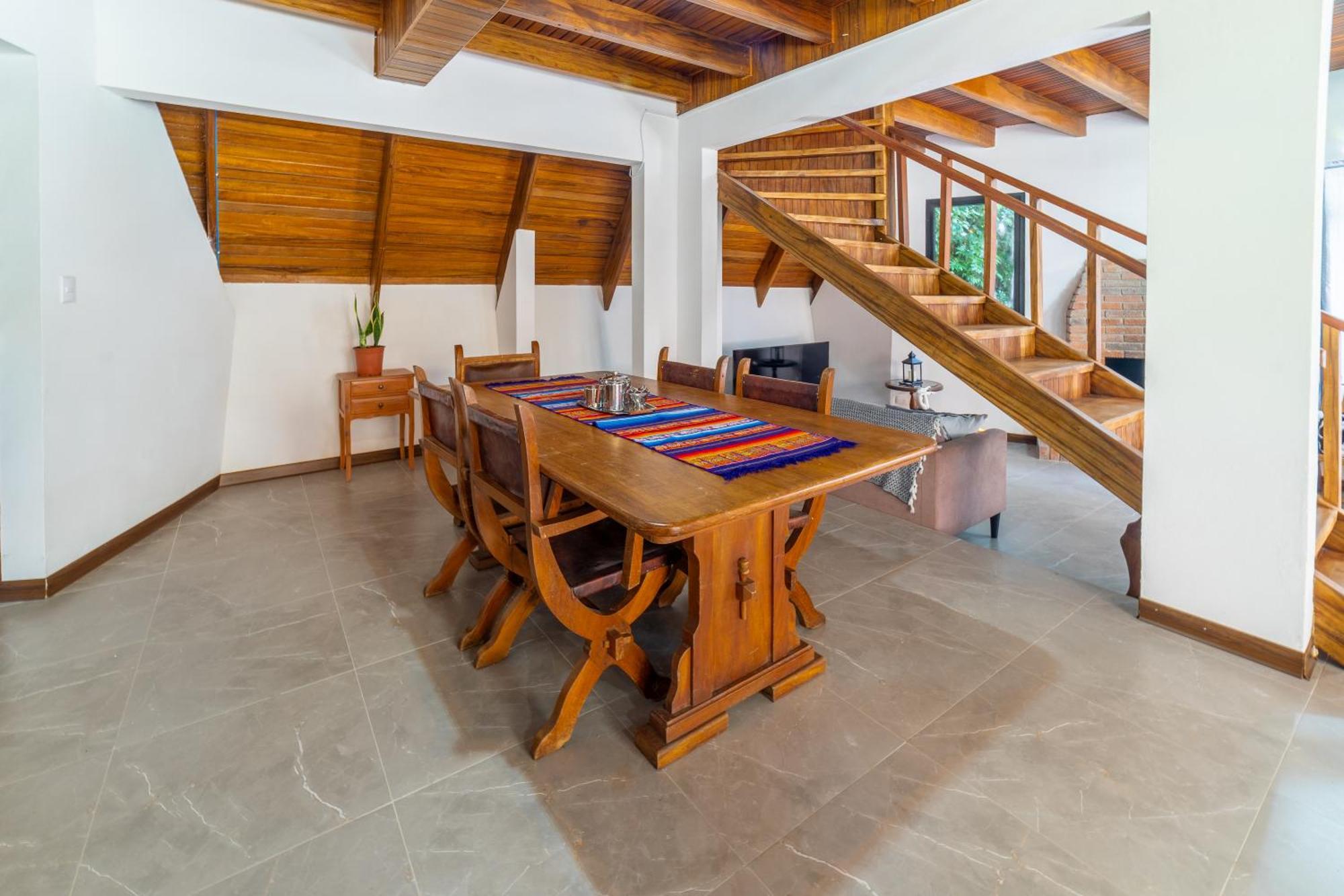 Casa Violeta Home Rentals Монте-Верде Экстерьер фото