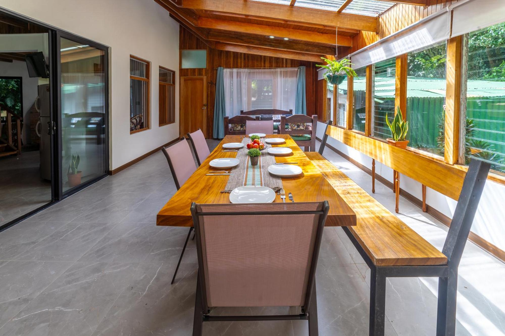 Casa Violeta Home Rentals Монте-Верде Экстерьер фото