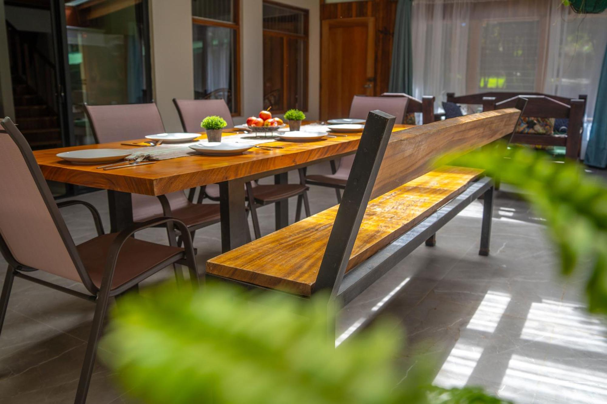 Casa Violeta Home Rentals Монте-Верде Экстерьер фото